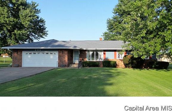 2nd image of 204 Stockdale Ln