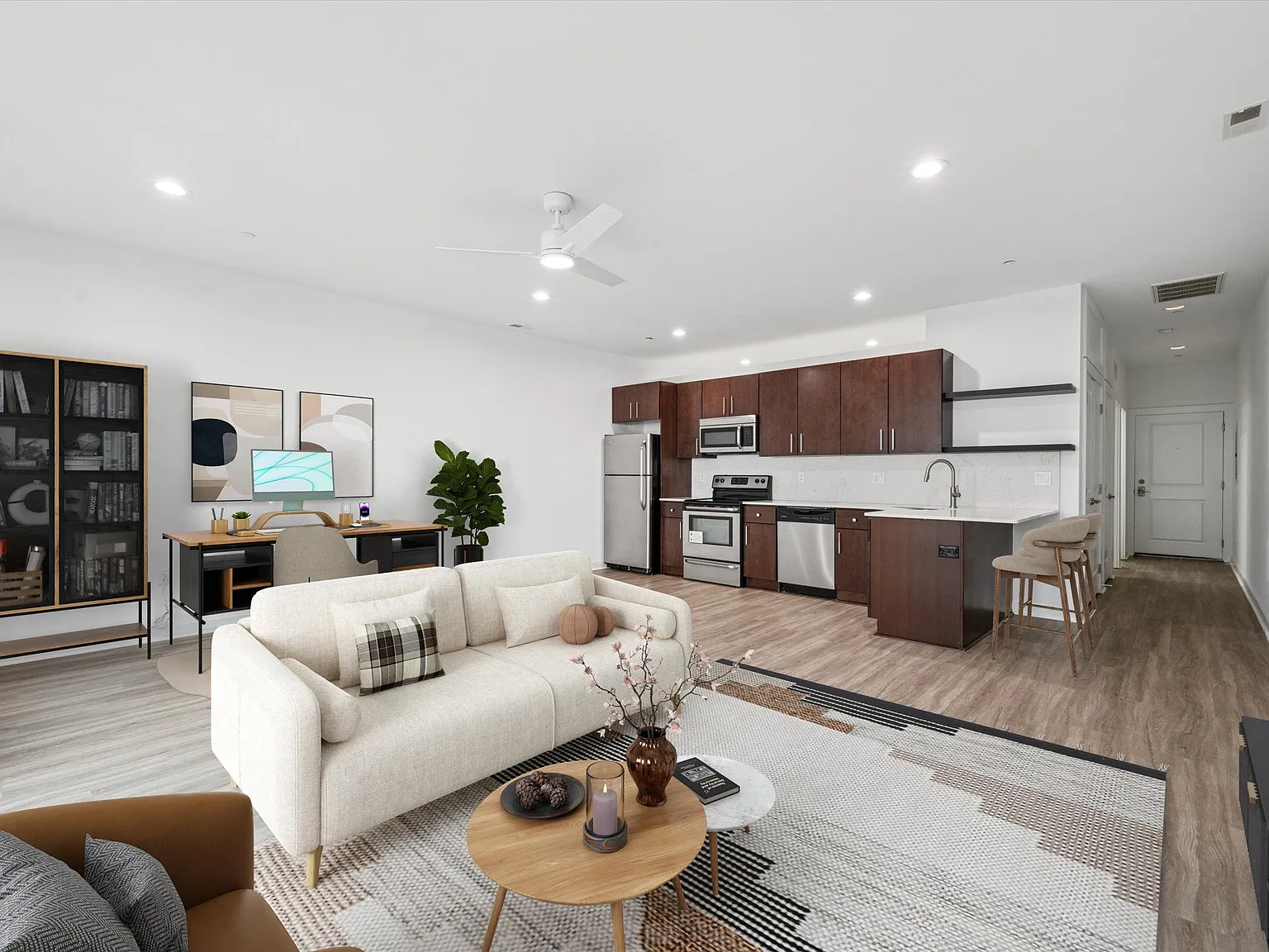 The Residences At 1424 — Photo 2