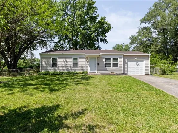 406 N Geronimo Dr, Independence, MO 64056