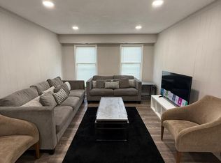 2823 Chablis Cir, Woodbridge, VA 22192