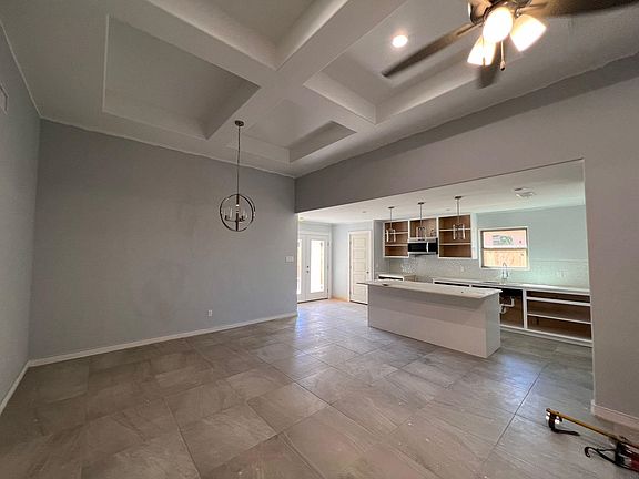 4th image of 1021 La Muralla St