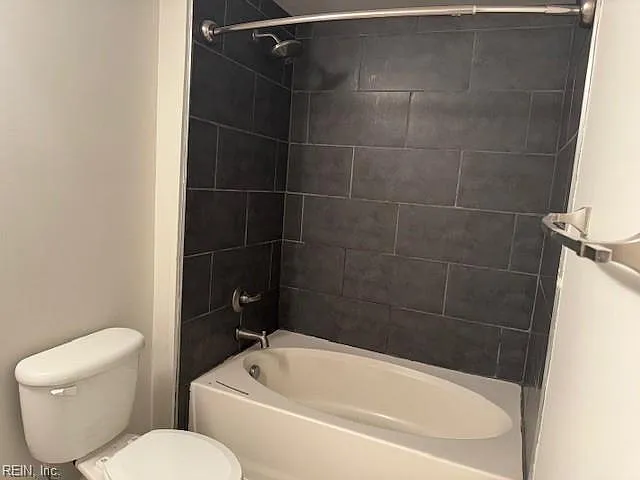 1400 Granby St #221 — Photo 5