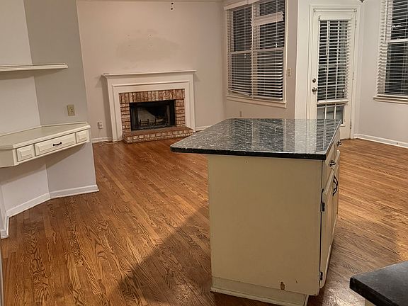 5th image of 8305 W 152nd Ter
