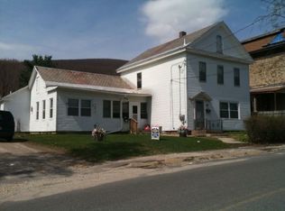 307 Houghton St, North Adams, MA 01247