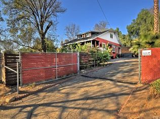 10525 Foothill Blvd, Sylmar, CA 91342