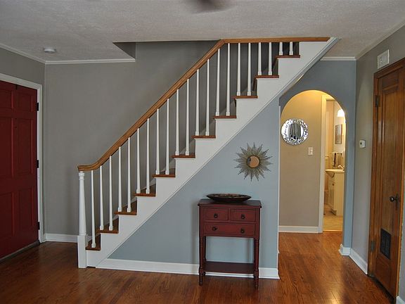 4th image of 1318 Catula Ave