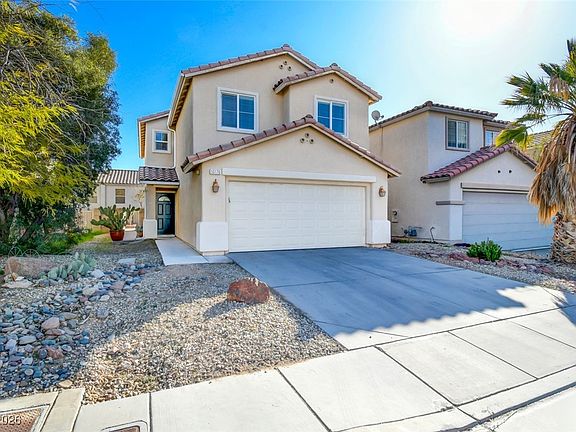 2nd image of 10176 Desert Trees St