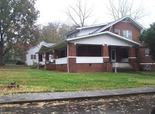 713 S Court St, Maryville, TN 37803