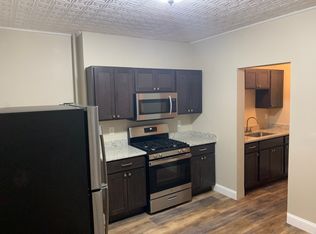 36 Columbus Ave, Holyoke, MA 01040
