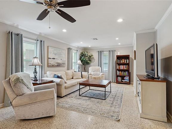 4th image of 3100 Metairie Heights Ave