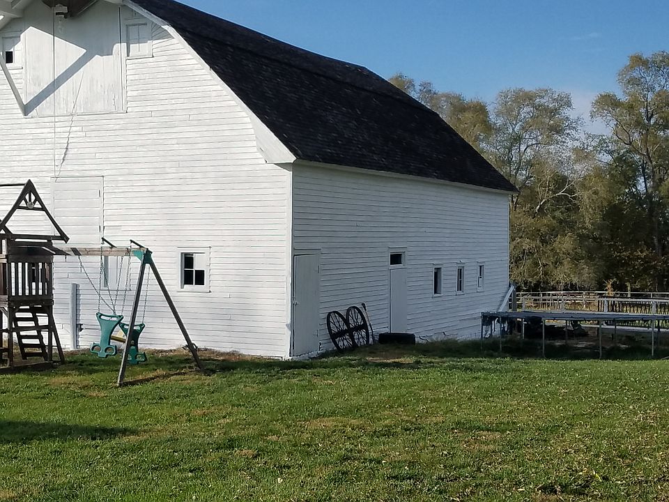 2nd image of 383 County Road 7