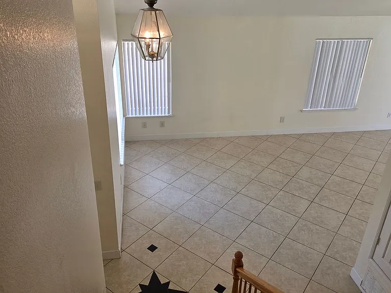 8577 Rosemary Dr — Photo 11