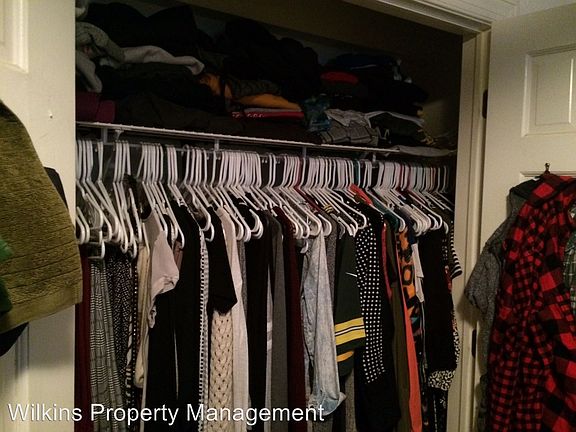4th image of 2542 N Farwell Ave APT 7