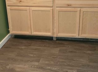 542 Bishop Ct, Commerce, GA 30529