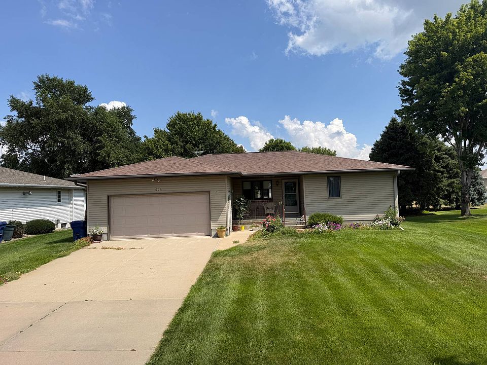 1st image of 606 W 18th St