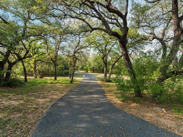 23426 Oscar Rd, Spicewood, TX 78669