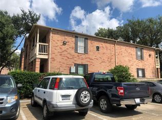 2255 Braeswood Park Dr APT 216, Houston, TX 77030