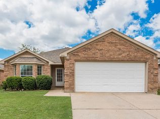 2901 Carolina Dr, Fort Worth, TX 76123