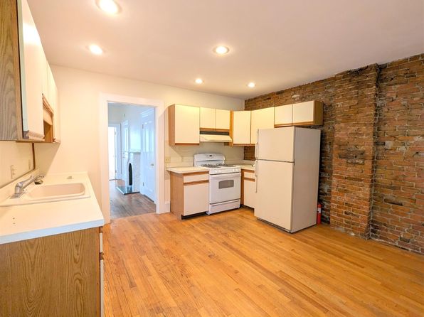 15 Howe St #5