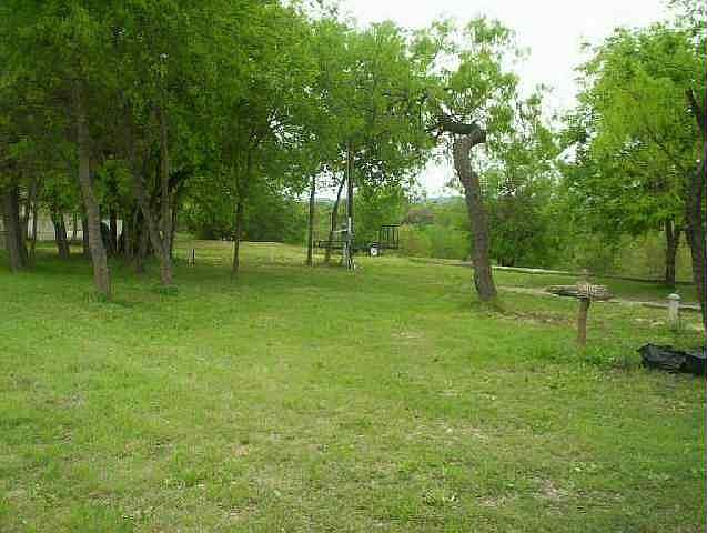 1st image of 18&19 E J Ln
