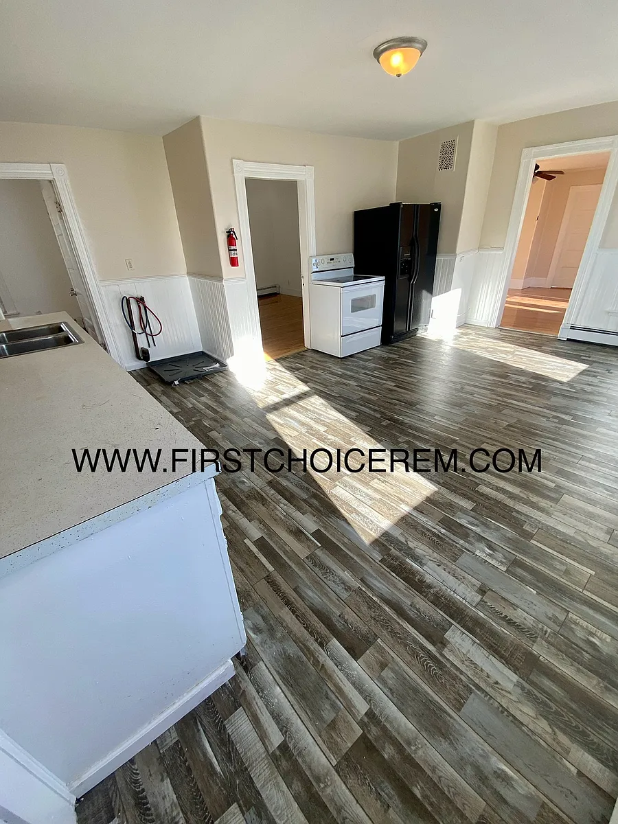 Building Photo - 51 Pierce St #4