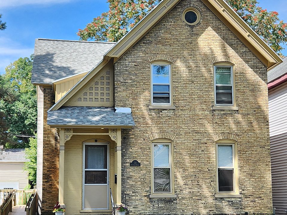 1st image of 31 National Ave SW