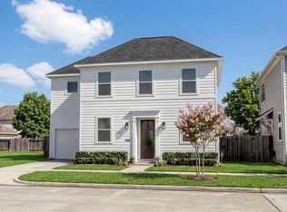 5712 Downing St, Houston, TX 77020