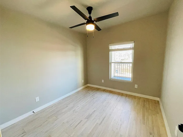 4609 Virginia Ave #202 — Photo 13