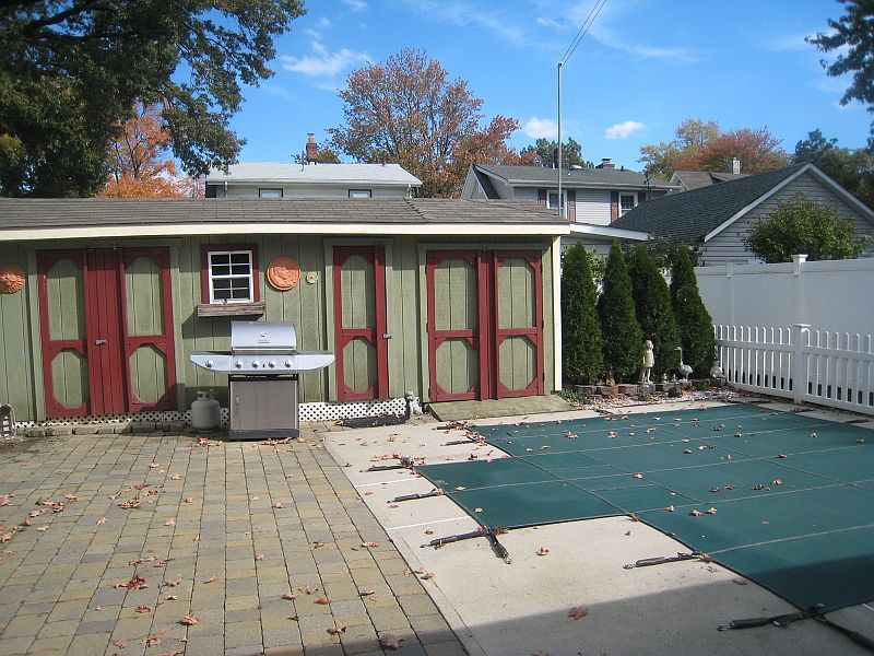 2nd image of 44 Ryle Park Ave