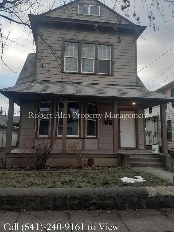 247 SE 3rd #1 — Photo 1