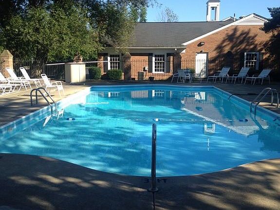 4th image of 77 Atterbury Blvd APT 211