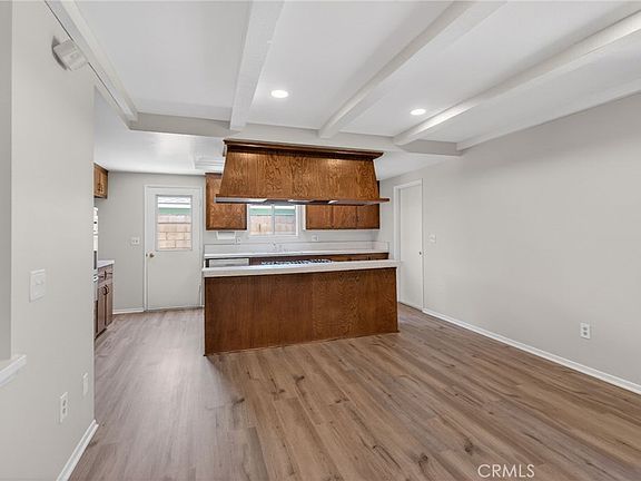 3rd image of 10852 Kloiber St