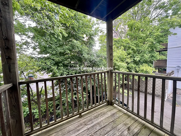 39 Waterhouse St #2A — Photo 3