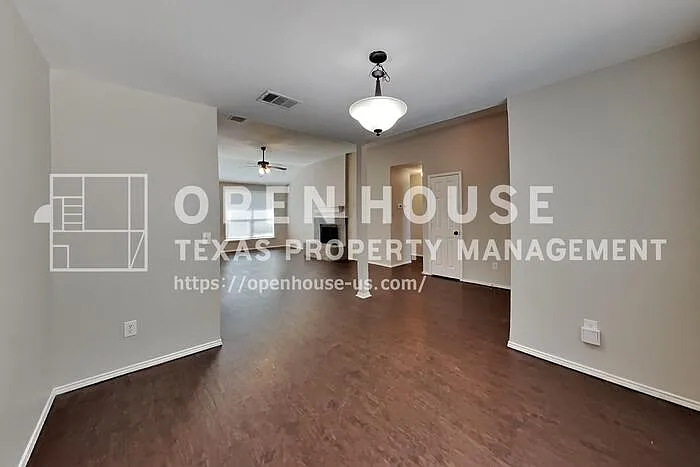 122 S Bending Oak Ln — Photo 7