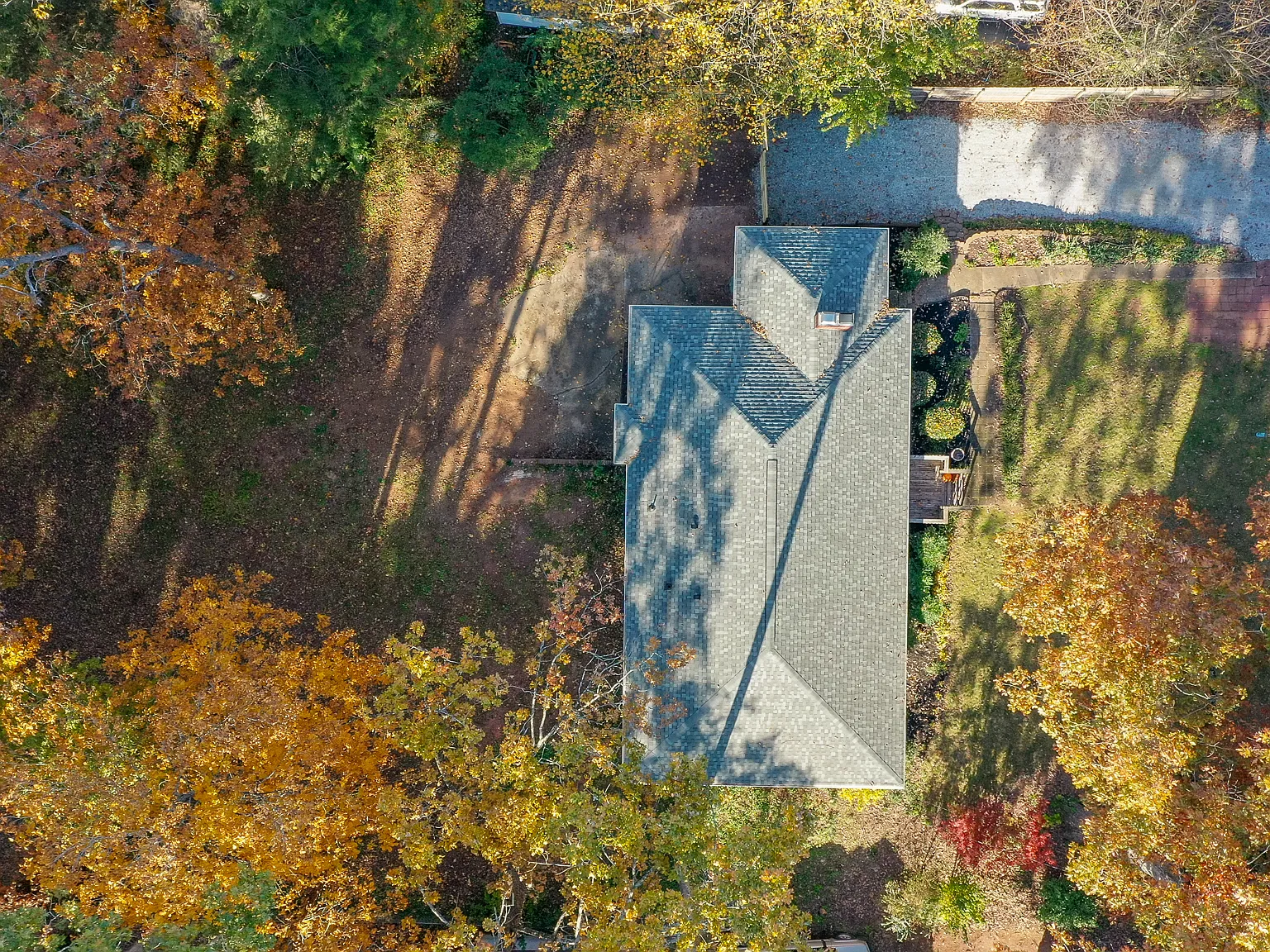 3 bed, 1434 sqft, $2,000 — Photo 3