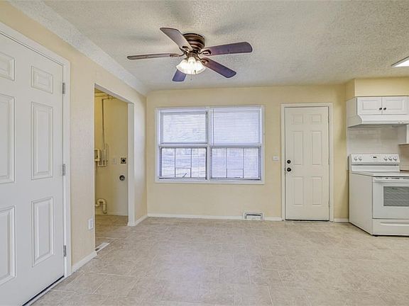3rd image of 11200 Eastern Ave