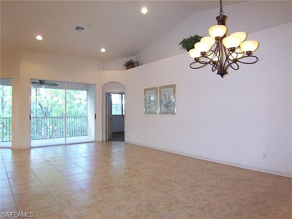 4th image of 9150 Spanish Moss Way Unit 721