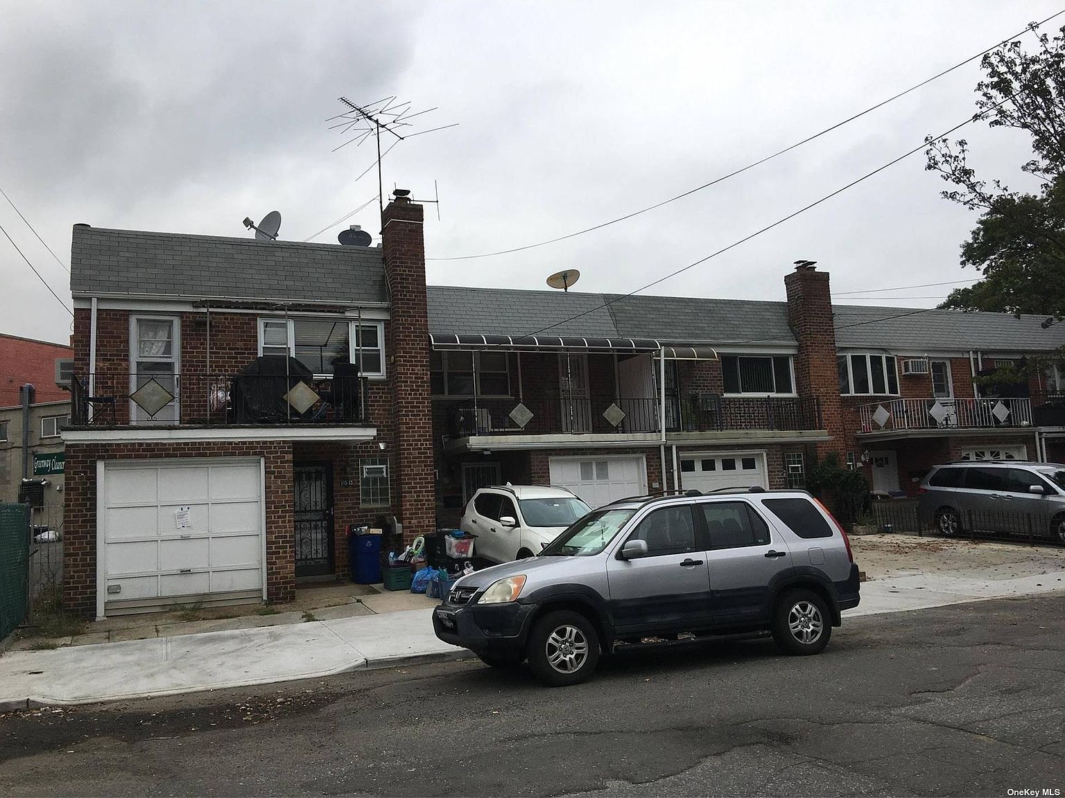 19515 37th Ave, Flushing, NY 11358 Zillow