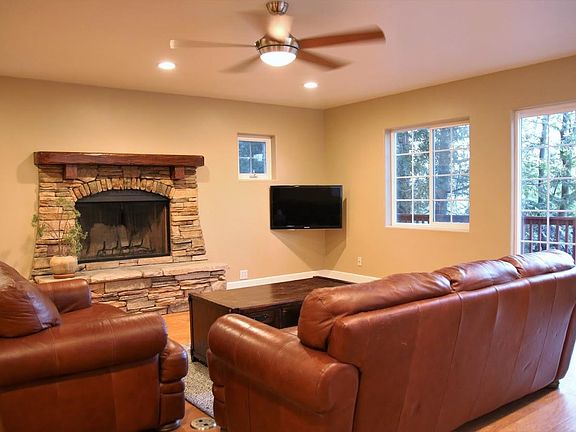 2nd image of 26443 Lake Forest Dr