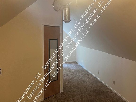 5th image of 305 N 41st St