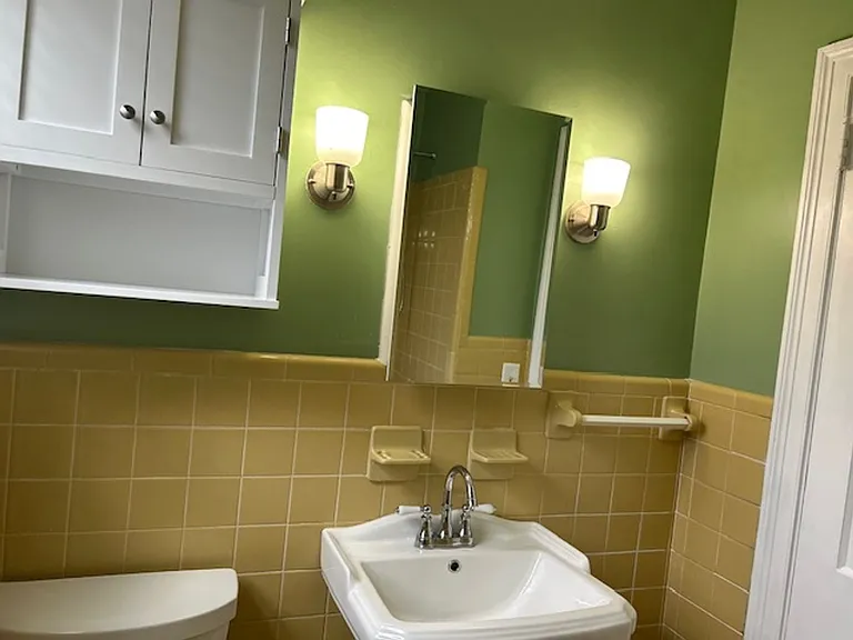 607 Joan St — Photo 10