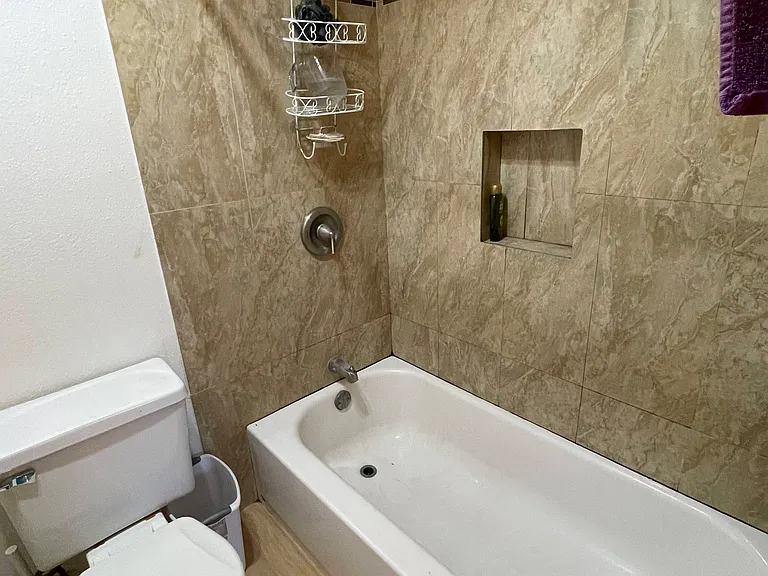 10740 Aderman Ave — Photo 6