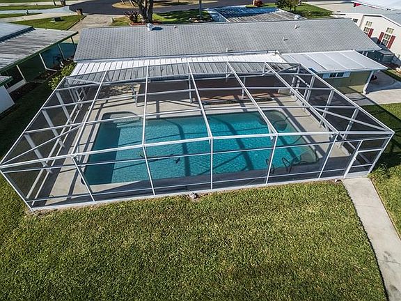 4th image of 34212 Island Dr