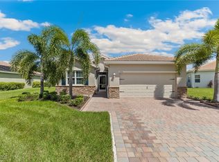 3236 Birch Tree Ln, Alva, FL 33920