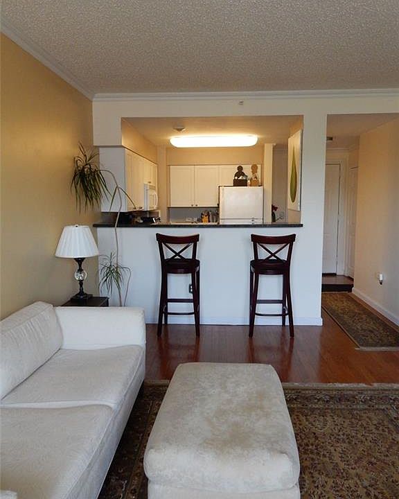 1st image of 300 Mamaroneck Ave APT 222