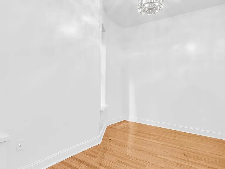 101 W 74th St #4E — Photo 9