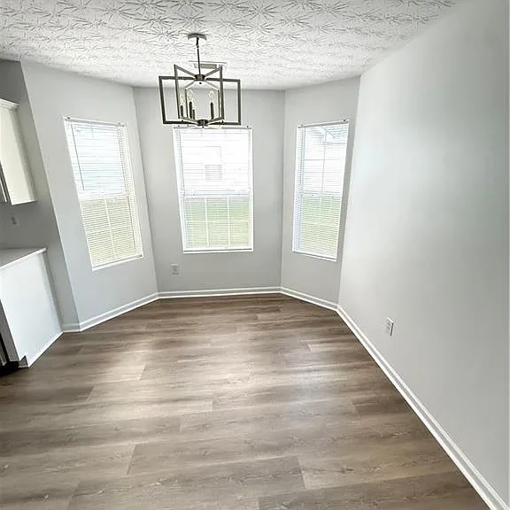 970 Harbins View Dr — Photo 7