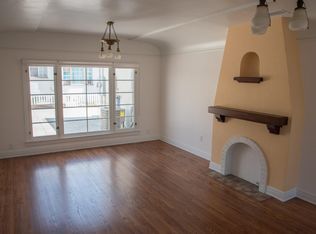 2032 S Longwood Ave, Los Angeles, CA 90016