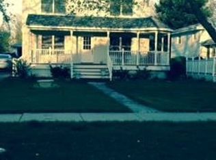 4421 Roslyn Rd, Downers Grove, IL 60515