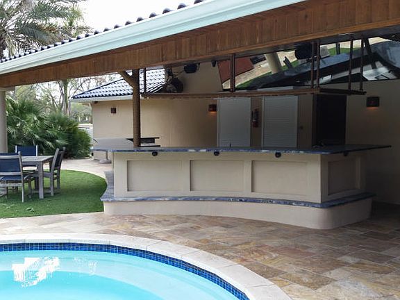 5th image of 5342 Greenbriar Dr
